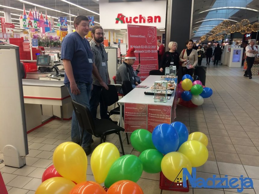 ZEBRALIŚMY KWOTĘ 2080,58 ZŁOTYCH! DZIĘKUJEMY WSZYSTKIM KLIENTOM AUCHAN, KTÓRZY WSPARLI ZBIÓRKĘ PUBLICZNĄ „POMÓŻ MIKOŁAJOWI …”